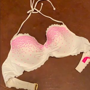 White and pink Victoria’s Secret bikini top